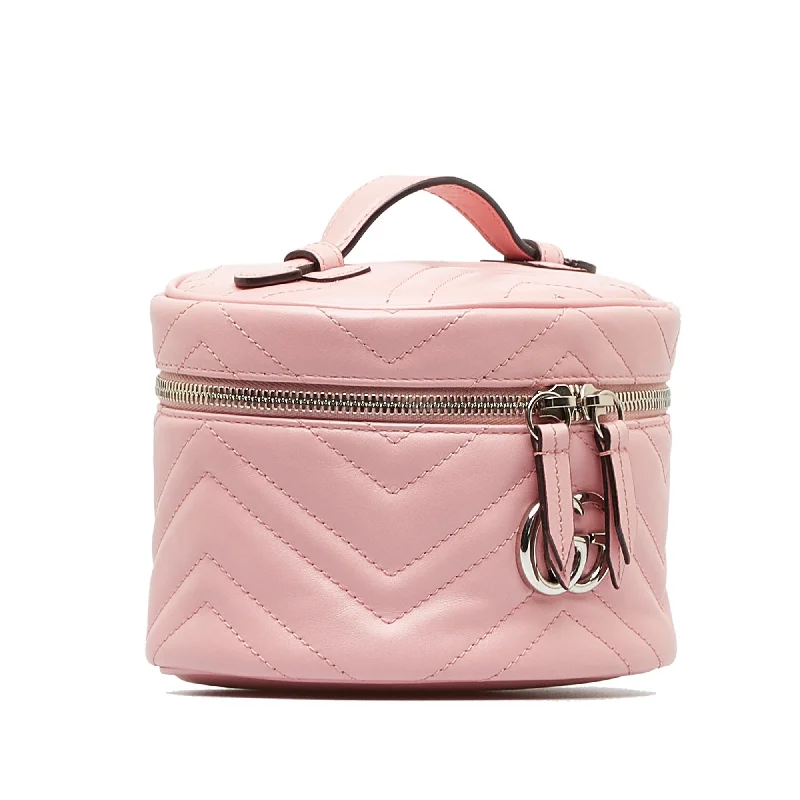 Women Gucci Sylvie bags with a detachable ribbon detailGUCCI GG Marmont Matelasse Vanity Bag