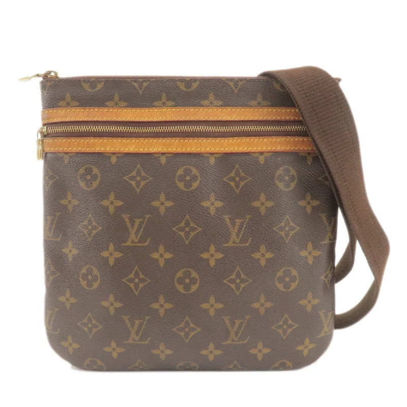 Louis Vuitton bags with a chain - link trim and a leather body for a modern edgeLouis Vuitton Monogram Pochette Bosphore Shoulder Bag M40044