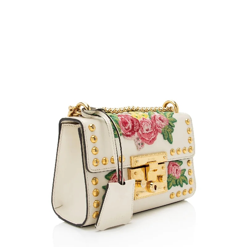 Ladies Gucci shoulder bags with a magnetic - closure flapGucci Calfskin Floral Studded Padlock Small Shoulder Bag (SHF-XfBq3s)