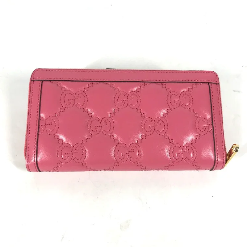 Gucci Marmont bags for women with a contrast - colored interiorGUCCI Long Wallet Purse 723784 leather pink GG Marmont GG Matelasse Zip Around Wallet Women Used