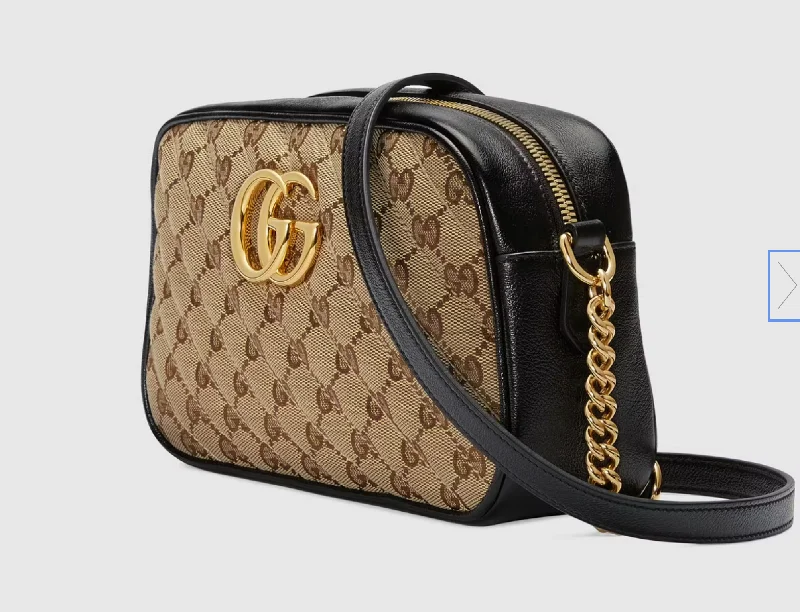 Women Gucci bags with a zippered interior pocketGUCCI Small GG Marmont Shoulder Bag