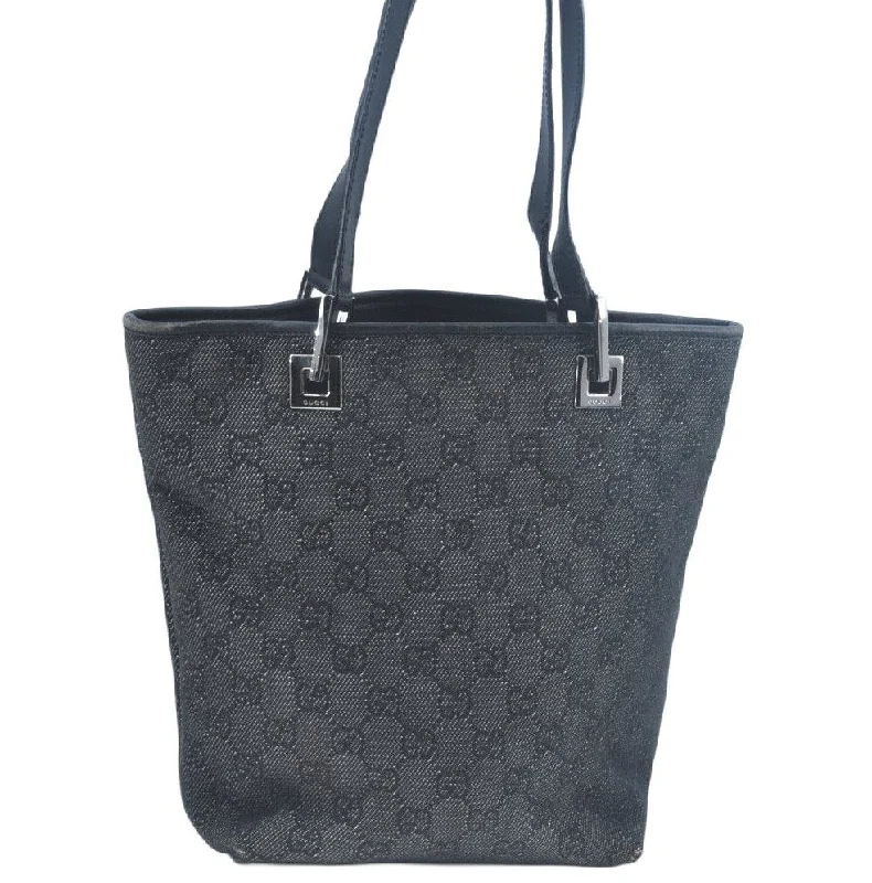 Women Gucci tote bags in GG Supreme canvas for a branded feelAuthentic GUCCI Vintage Shoulder Tote Bag GG Canvas Leather 31244 Black L0022