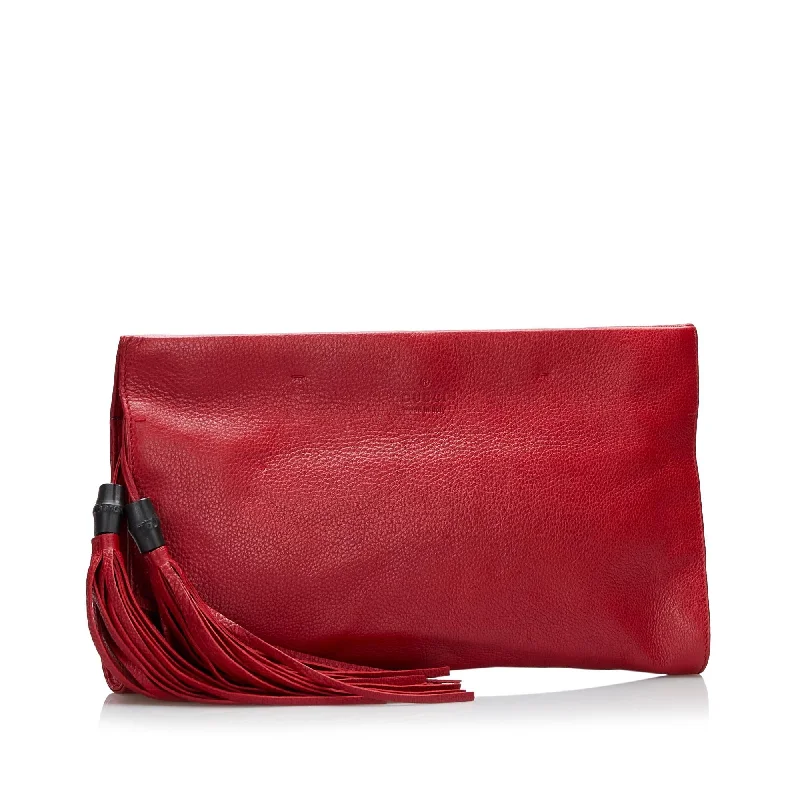 Women Gucci bags with a zip - around closure for securityGucci Bamboo Tassel Clutch Bag (37934)