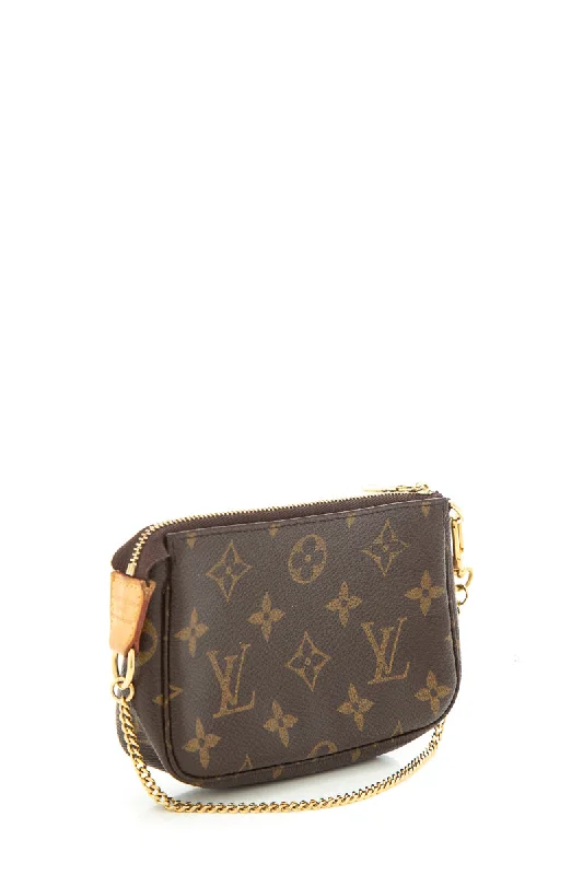 Louis Vuitton crossbody bags in a bold red color for a statementLouis Vuitton 2014  Monogram Mini Pouchette on Chain