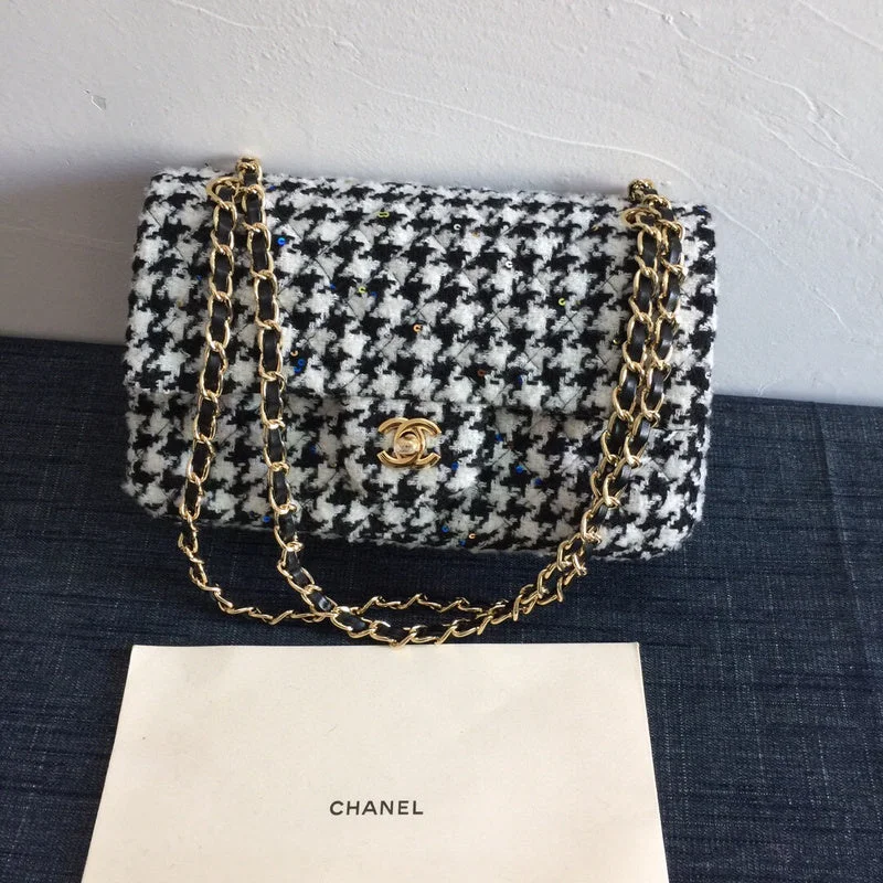 Chanel Quilted Leather Shoulder Bag for FashionistasBC - CHANEL BAGS - 589