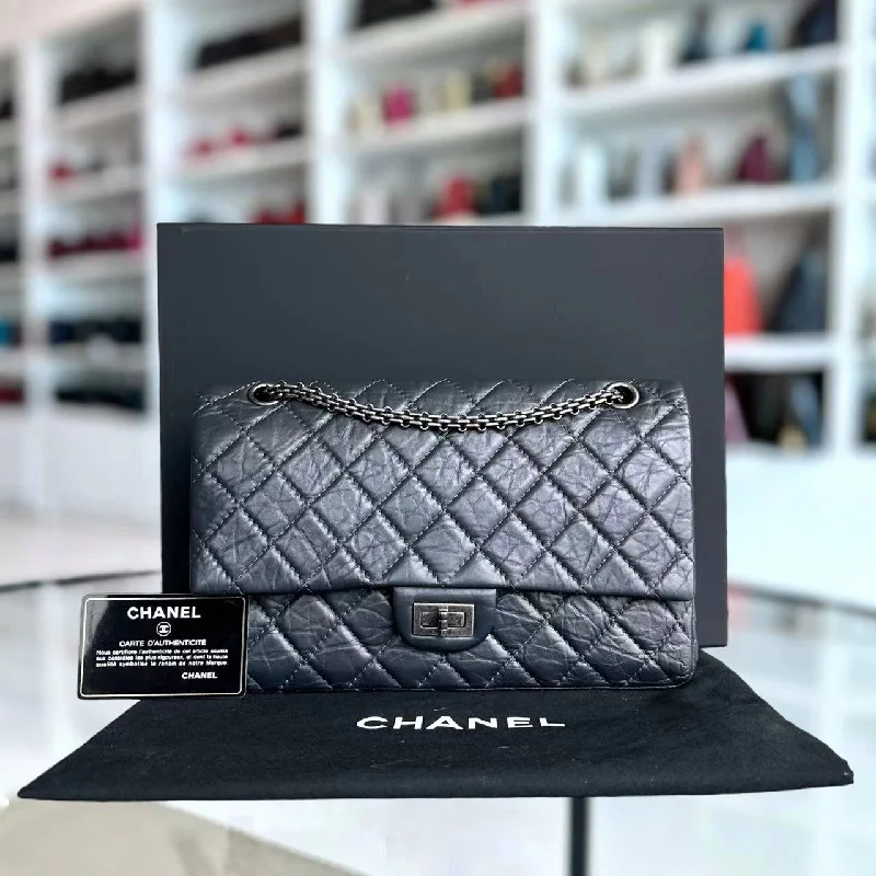 Chanel Lightweight Handbag for Daily Errands2.55 226 Reissue Quilted Calfskin Grey Gray Silver Hardware Series 16