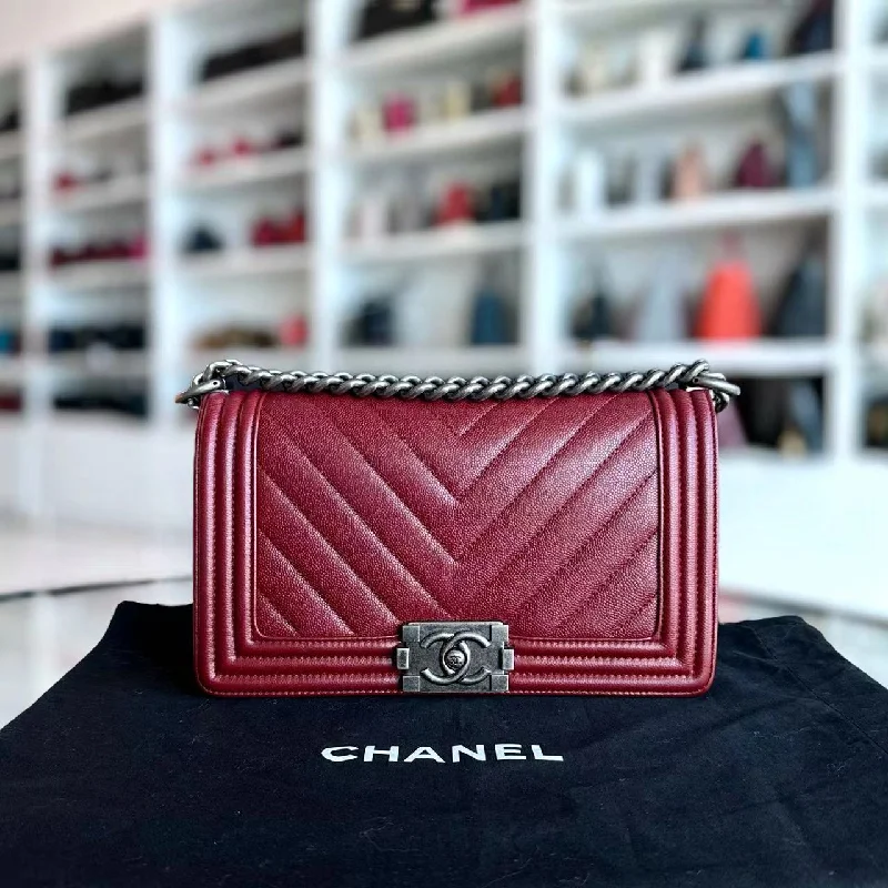 Chanel Lightweight Handbag for Daily ErrandsCaviar Boy Old Medium 25CM Chevron Calfskin Leboy Burgundy Dark Red RSHW No 24