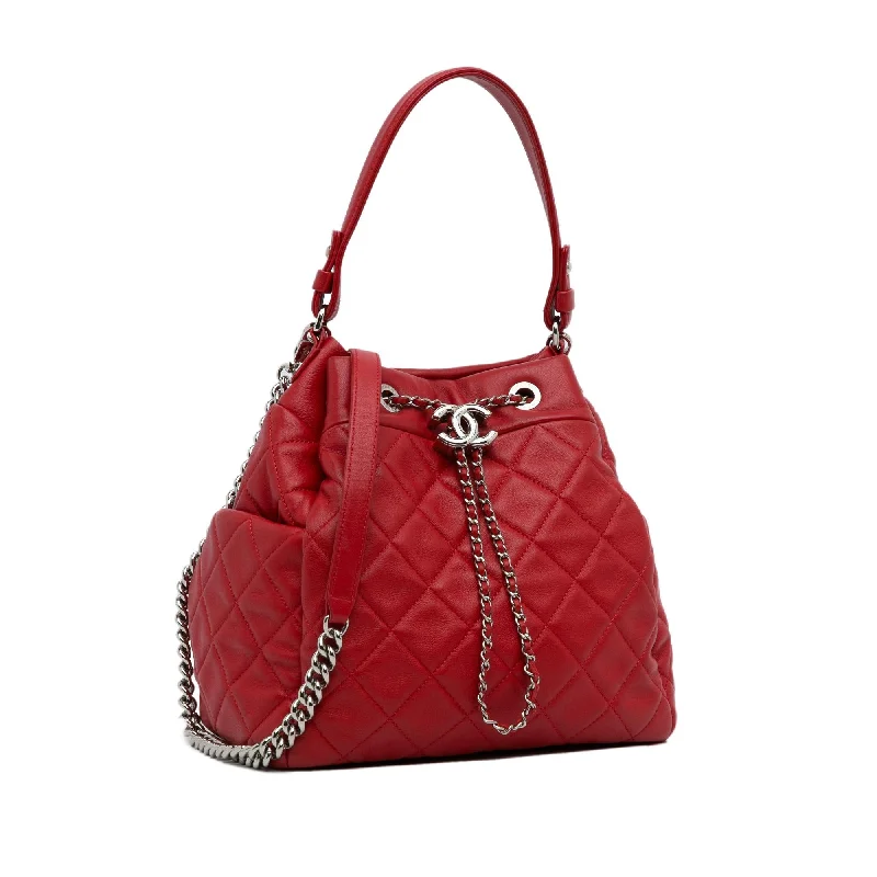 Chanel Vintage Inspired Handbag for Retro LoversChanel CC Chain Drawstring Bucket Bag (Mzot2m)