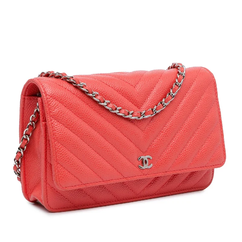 Chanel New Arrival Handbag with Gold HardwareChanel CC Chevron Caviar Wallet On Chain (Z8eO2B)