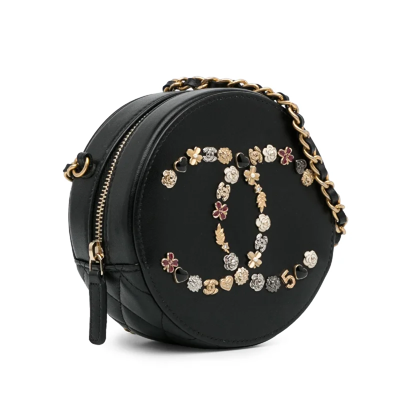 Chanel Chain Strap Handbag for Everyday UseChanel CC Lambskin Lucky Charms Round Clutch With Chain (MZAbpr)