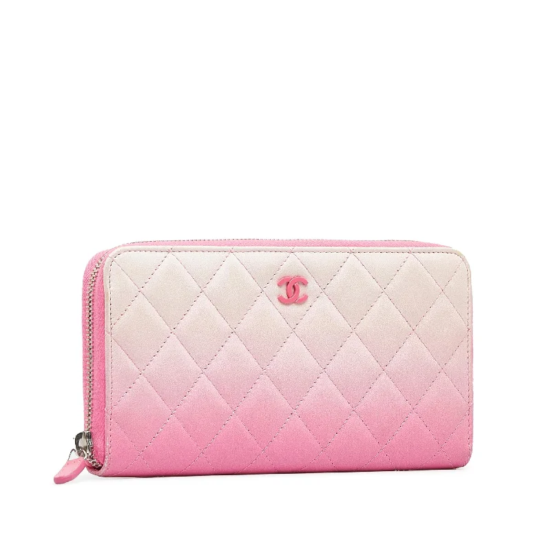 Chanel Limited Edition Handbag for CollectorsChanel CC Lambskin Ombre Zippy Wallet (TlWg5V)