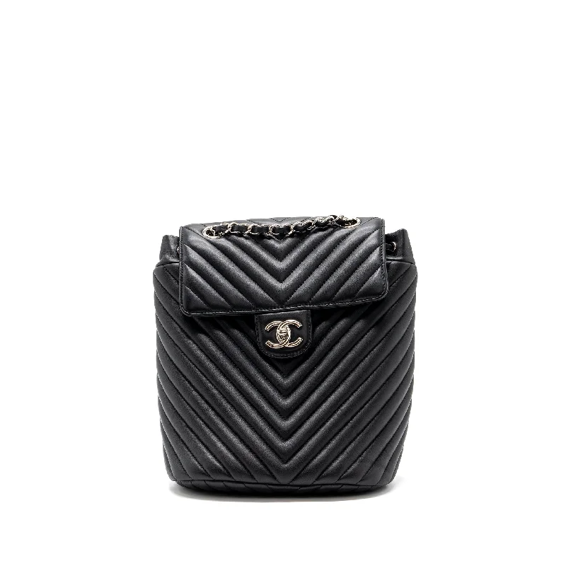 Chanel Medium Tote Bag for Office LadiesChanel Small Urban Spirit  Backpack Chevron Calfskin Black SHW