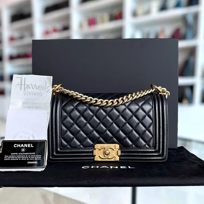 Chanel Quilted Leather Shoulder Bag for Fashionistas*Full set, Receipt* Boy Old Medium 25CM Lambskin Quilted Lambskin Black GHW No 22