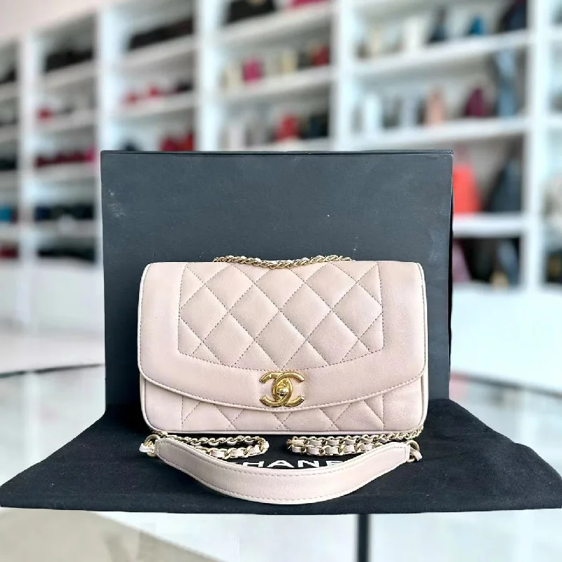 Chanel Handbag with Adjustable Strap for Comfort*Modern Reissue 2015* Diana Small 22CM Quilted Lambskin Light Pink Golden Hardware Series 20