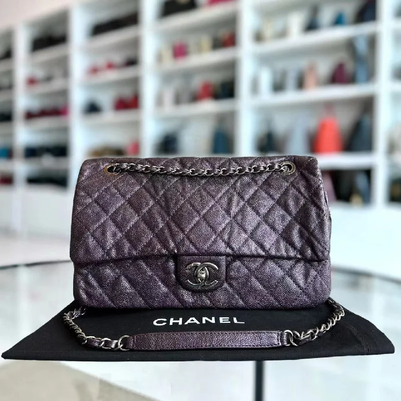 Chanel Chain Strap Handbag for Everyday UseCaviar Easy Flap Jumbo 30CM Quilted Calfskin Purple RSHW No 16