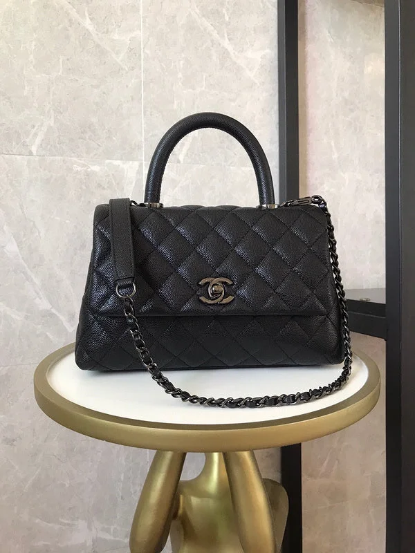 Chanel Handbag with Adjustable Strap for ComfortWF - Chanel Bags - 1552