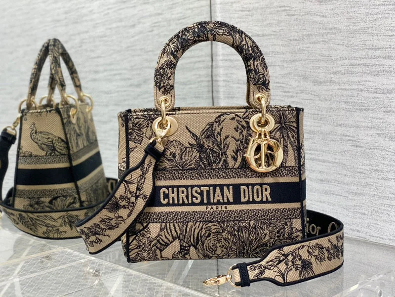 Christian Dior bags with a detachable coin purse insideChristian Dior Bags - 549