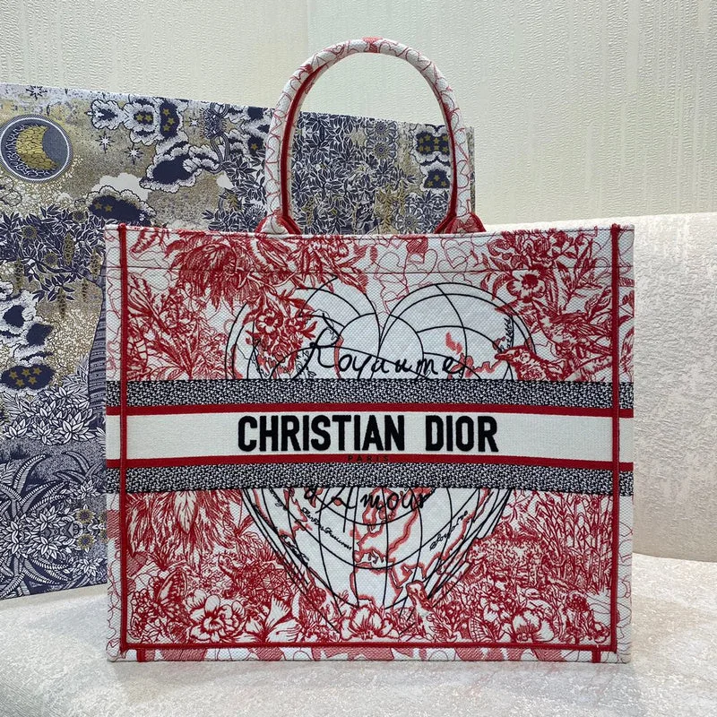 Stylish Christian Dior shoulder bags with a tassel - adorned zipperChristian Dior Bags - 5855