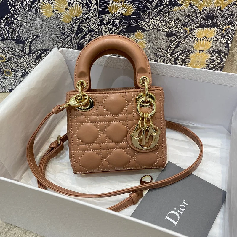 Luxury Christian Dior crossbody bags with a chain - link strapChristian Dior Bags - 5919