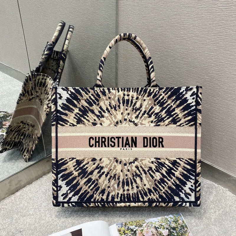 Christian Dior Saddle bags with a patent leather finish for a shiny lookChristian Dior Bags - 6083