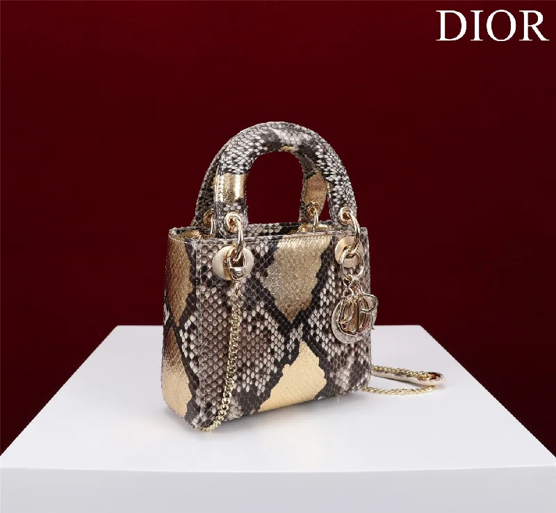 High - fashion Christian Dior bags with a geometric patternChristian Dior - Luxury Bags  193