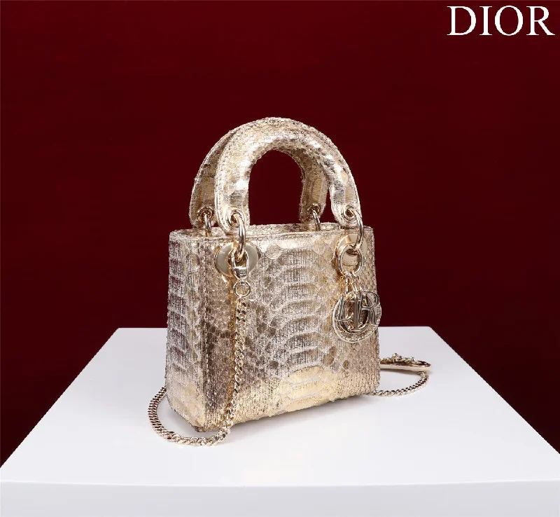 Christian Dior Saddle bags with a patent leather finish for a shiny lookChristian Dior - Luxury Bags  201