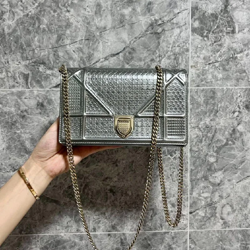 Christian Dior bags with a side - pocket for holding a water bottleDiorama Wallet On Chain WOC Silver