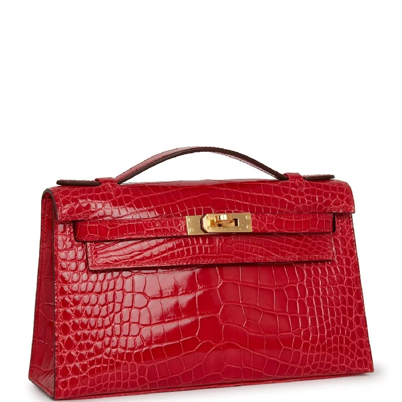 Hermes Kelly Pochette Rouge de Coeur Shiny Alligator Gold Hardware