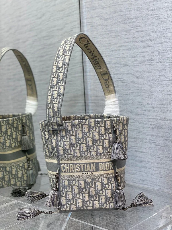 Luxury Christian Dior crossbody bags with a chain - link strapWF - Dior Bags - 040